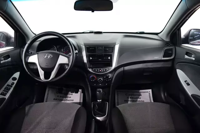 Hyundai Solaris 2014