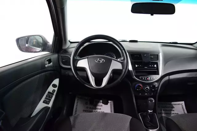 Hyundai Solaris 2014