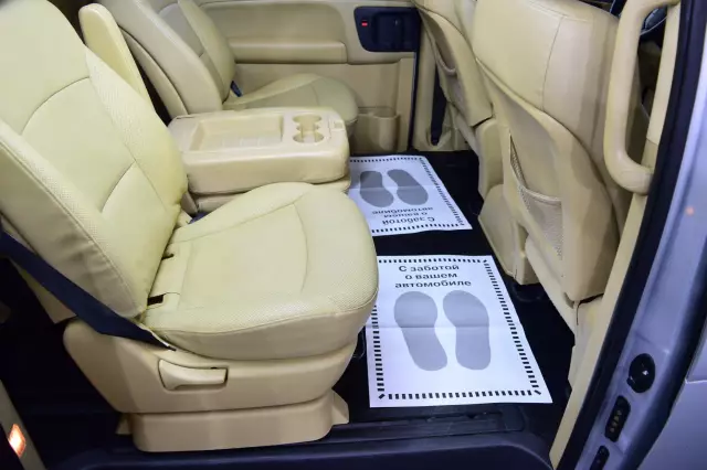 Hyundai Grand Starex 2010