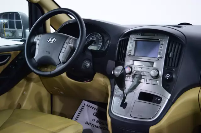 Hyundai Grand Starex 2010