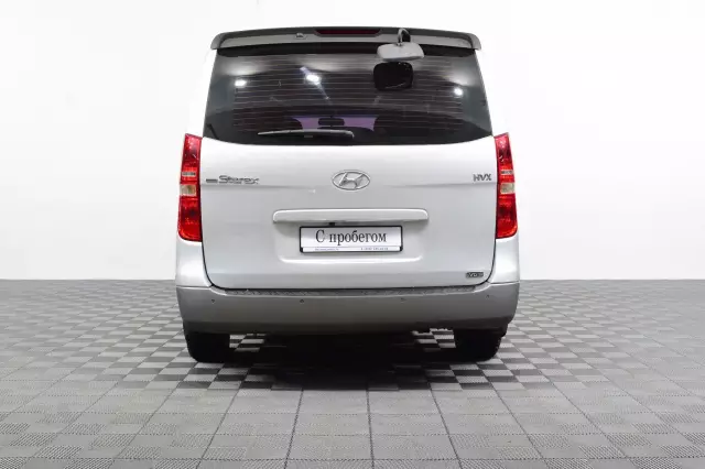 Hyundai Grand Starex 2010