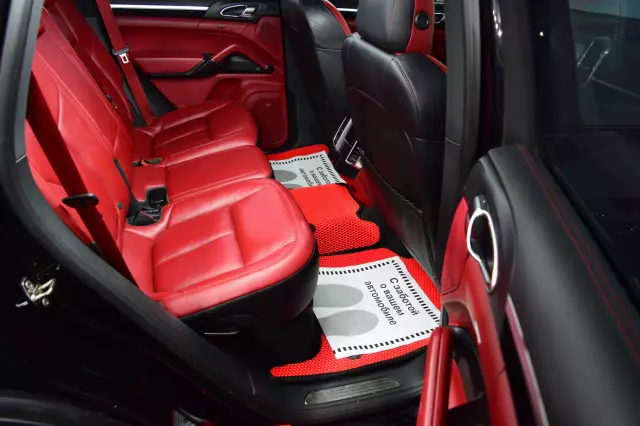 Porsche Cayenne 2014