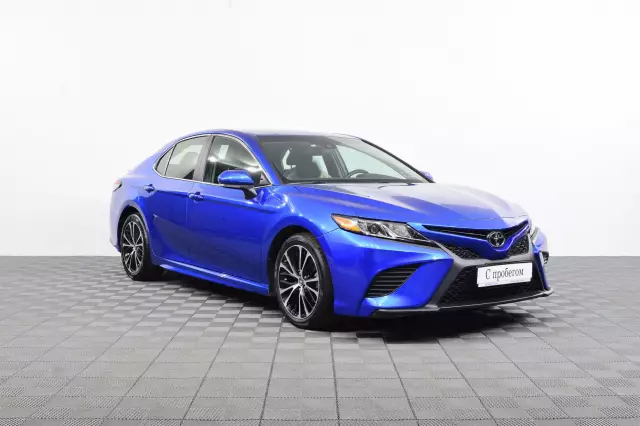 Toyota Camry 2018