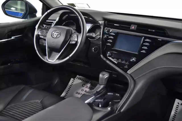 Toyota Camry 2018
