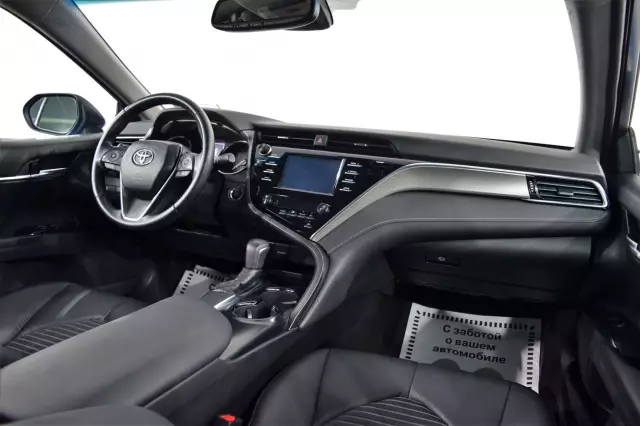 Toyota Camry 2018