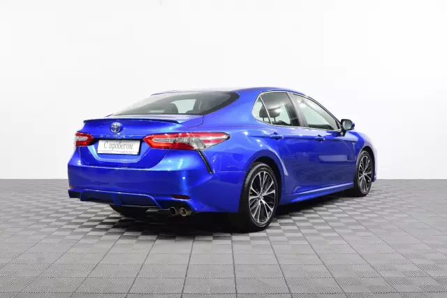 Toyota Camry 2018