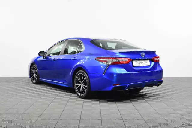 Toyota Camry 2018