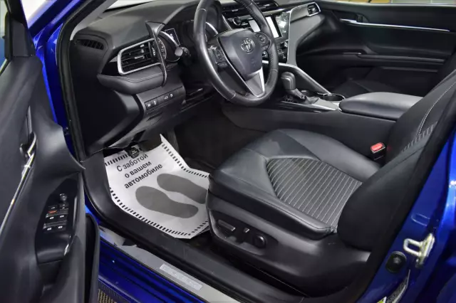 Toyota Camry 2018