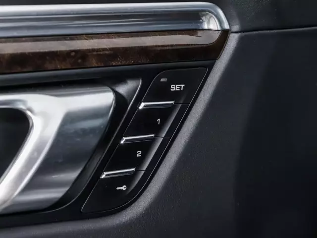 Porsche Macan 2014