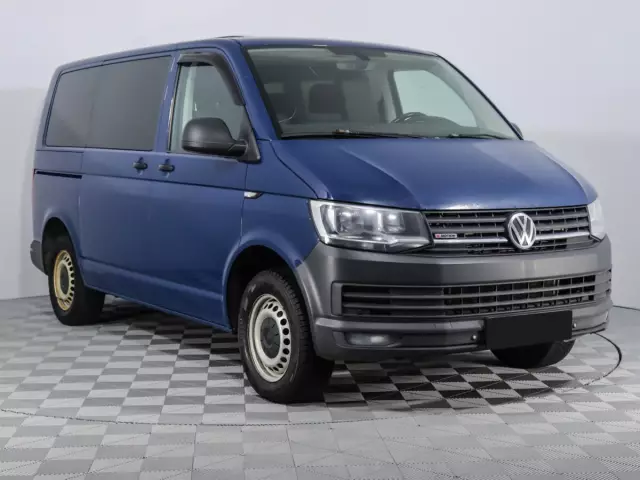 Volkswagen Caravelle 2015