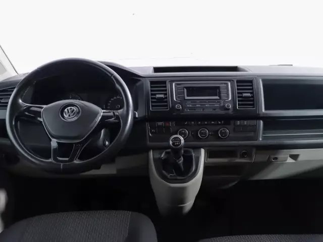 Volkswagen Caravelle 2015