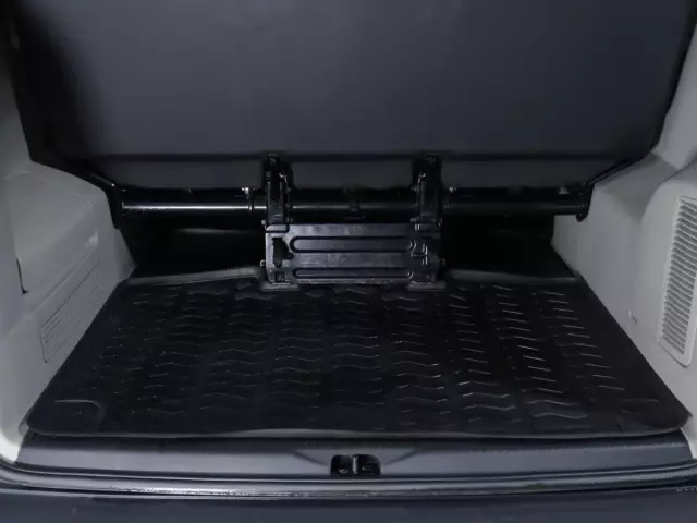 Volkswagen Caravelle 2015