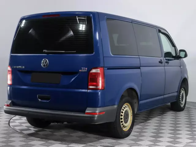 Volkswagen Caravelle 2015