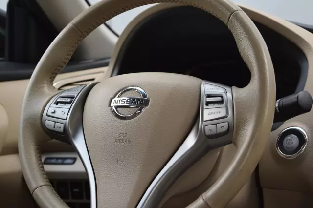 Nissan Teana 2014