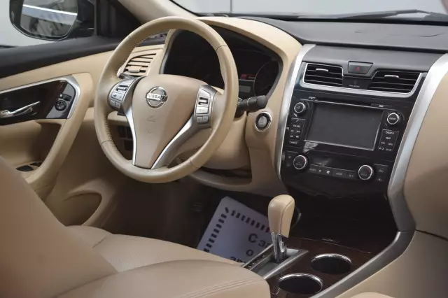 Nissan Teana 2014
