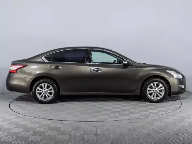 Nissan Teana 2018