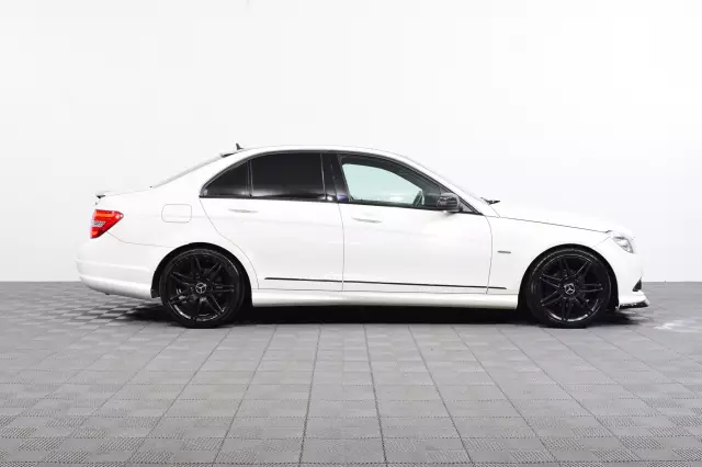 Mercedes-Benz C-Класс 2009