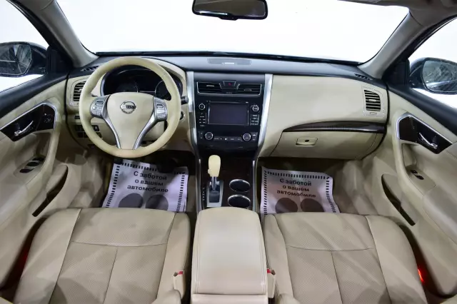 Nissan Teana 2015