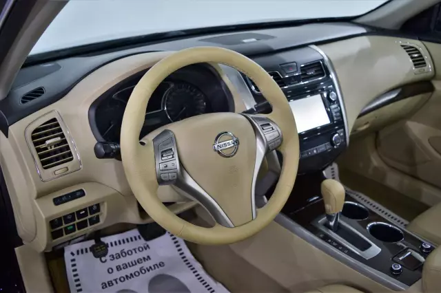 Nissan Teana 2015
