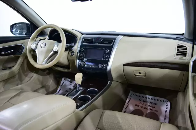 Nissan Teana 2015