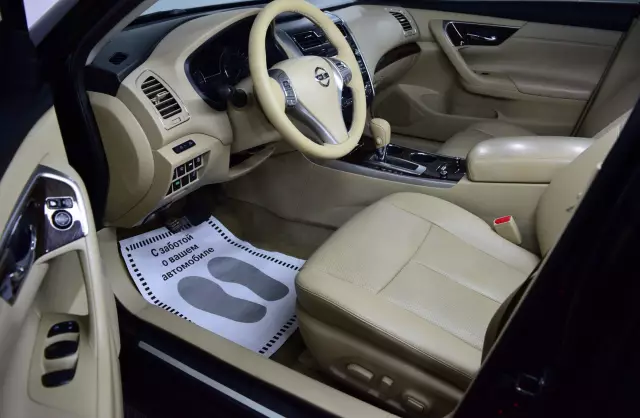 Nissan Teana 2015