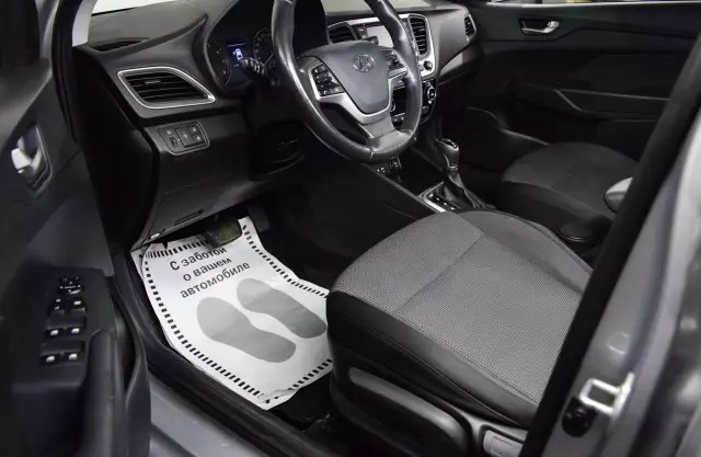 Hyundai Solaris 2017