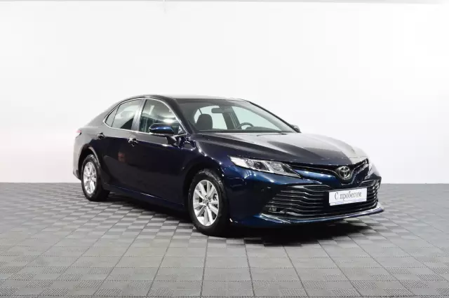 Toyota Camry 2019