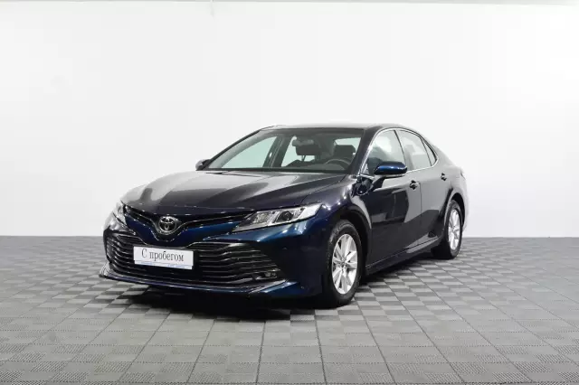 Toyota Camry 2019