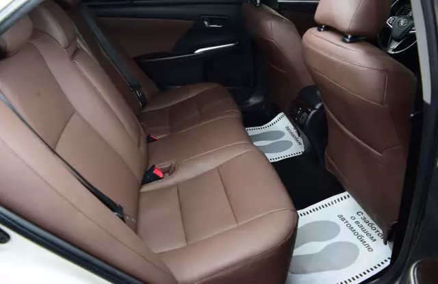 Toyota Camry 2017