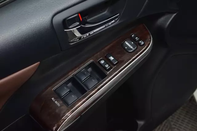 Toyota Camry 2017