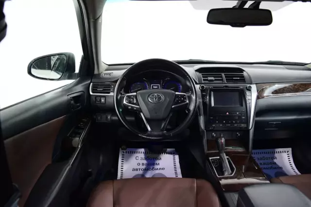 Toyota Camry 2017