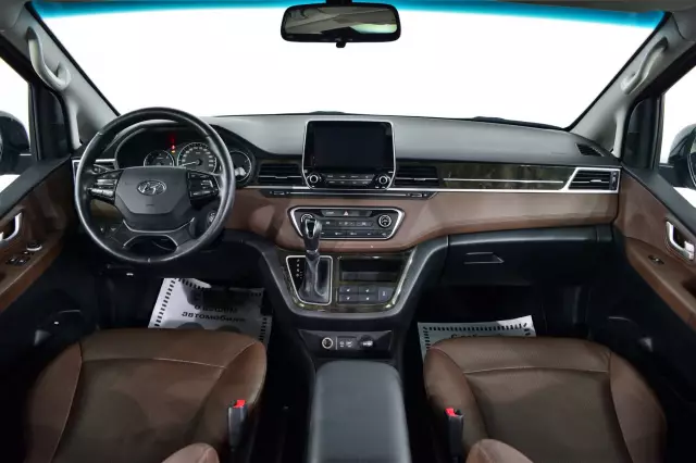 Hyundai Grand Starex 2019