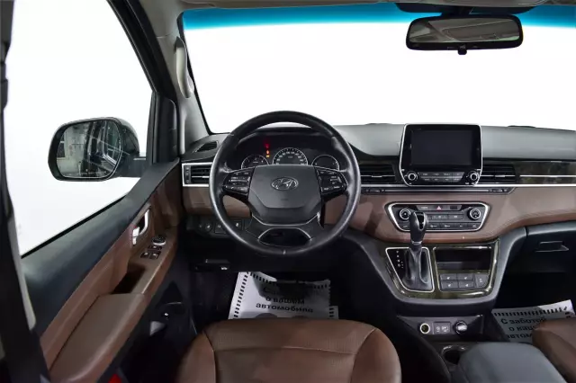 Hyundai Grand Starex 2019