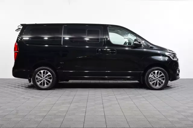 Hyundai Grand Starex 2019
