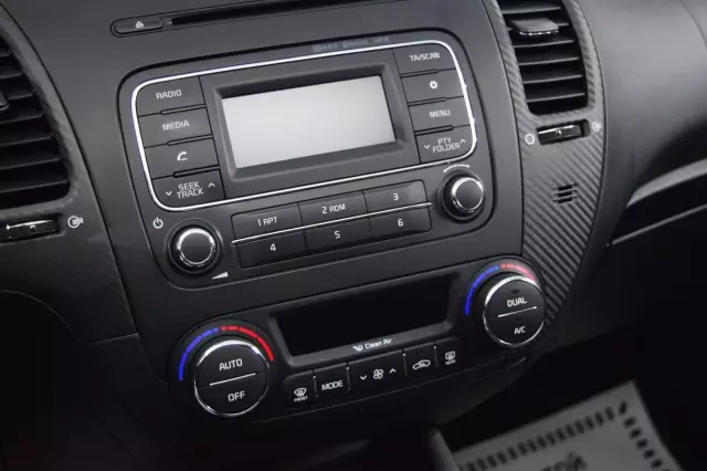 Kia Cerato 2015