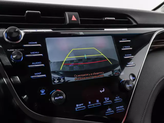 Toyota Camry 2020
