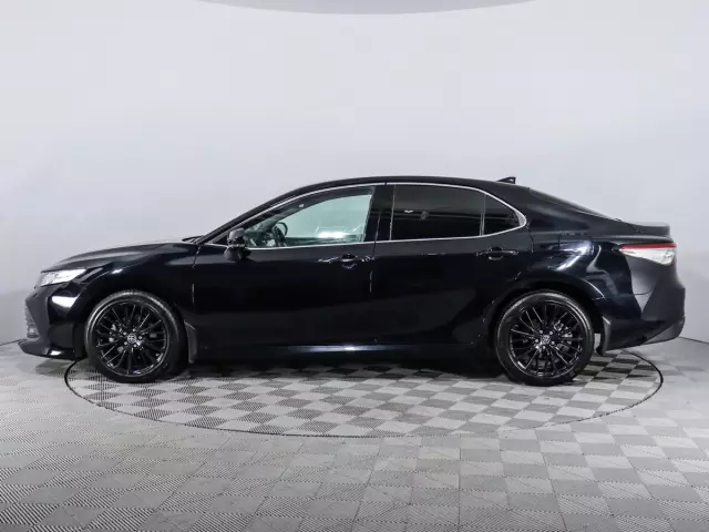 Toyota Camry 2020