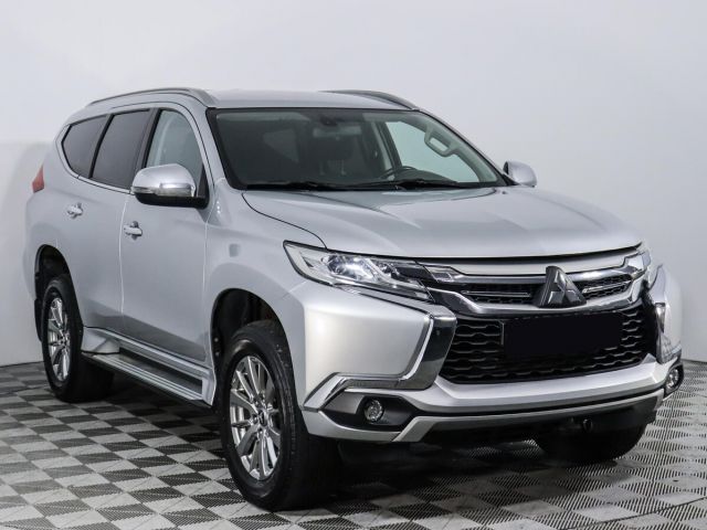 Mitsubishi Pajero Sport 2019