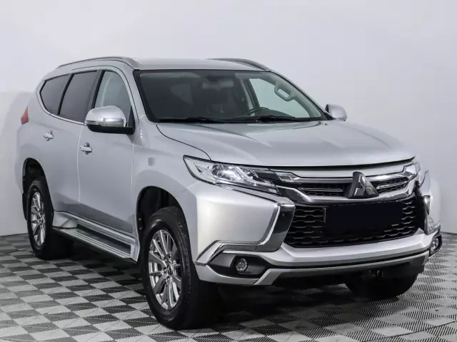 Mitsubishi Pajero Sport 2019
