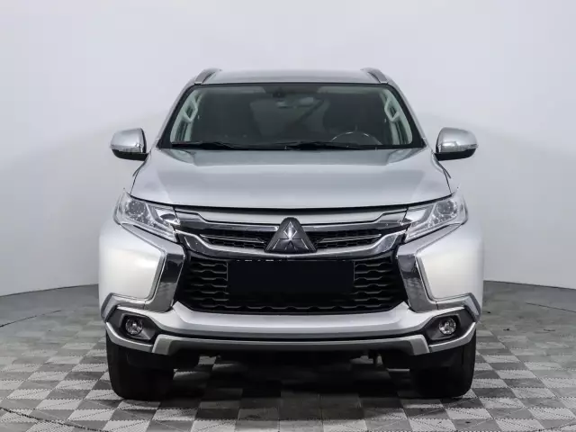 Mitsubishi Pajero Sport 2019