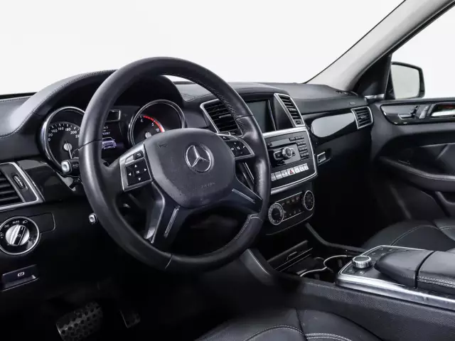 Mercedes-Benz GL-Класс 2015