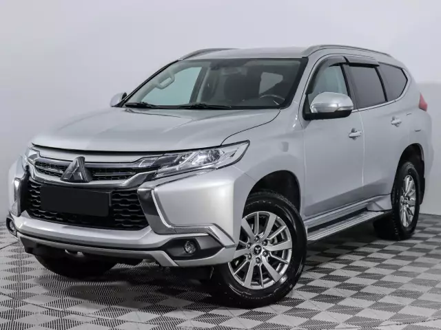 Mitsubishi Pajero Sport 2018