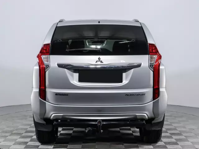 Mitsubishi Pajero Sport 2018