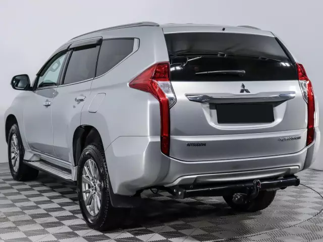 Mitsubishi Pajero Sport 2018
