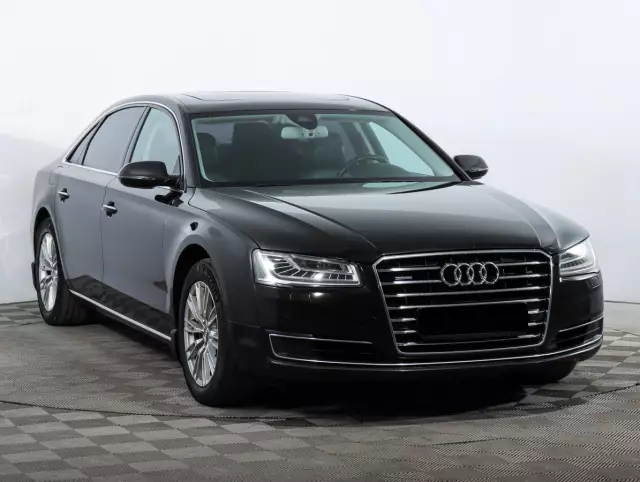 Audi A8 2015