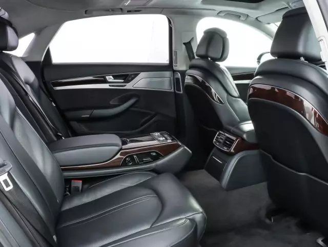 Audi A8 2015