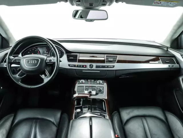 Audi A8 2015