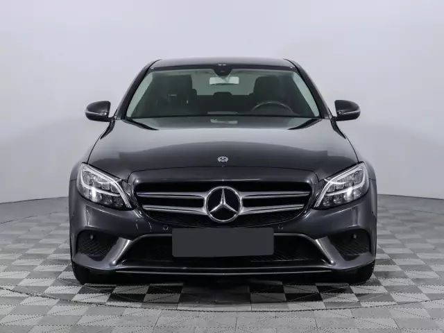 Mercedes-Benz C-Класс 2019