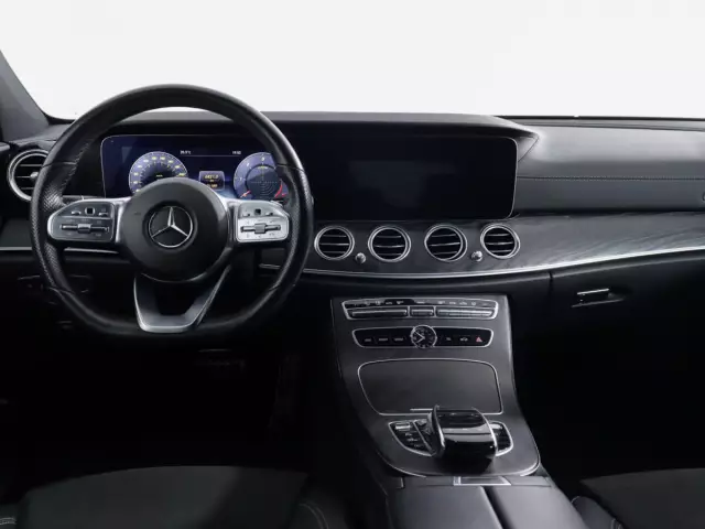 Mercedes-Benz E-Класс 2016