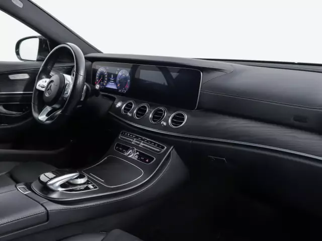 Mercedes-Benz E-Класс 2016